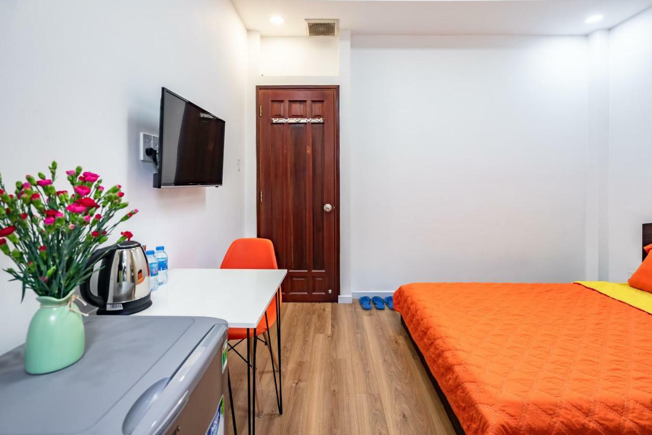 Urban Saigon Homestay Thành Pho Ho Chí Minh Esterno foto